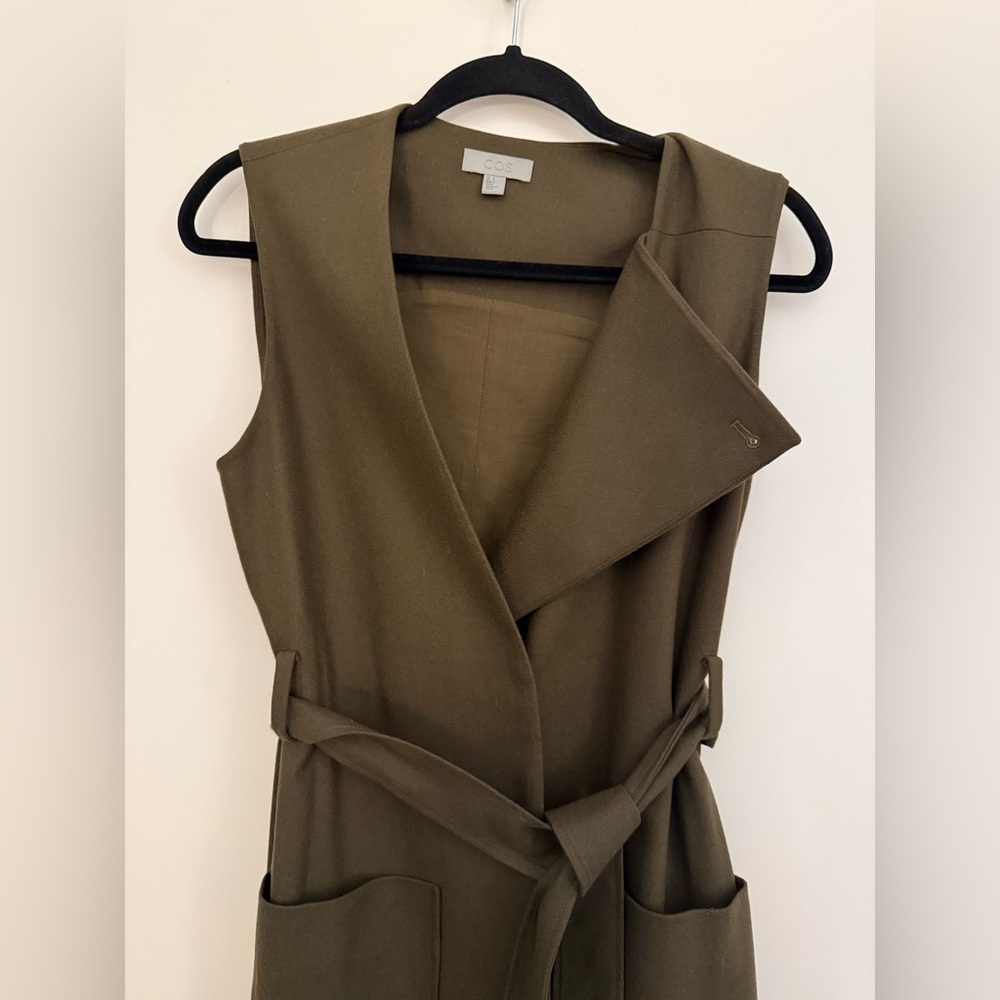 COS sleeveless wool trench coat with a belt size 6